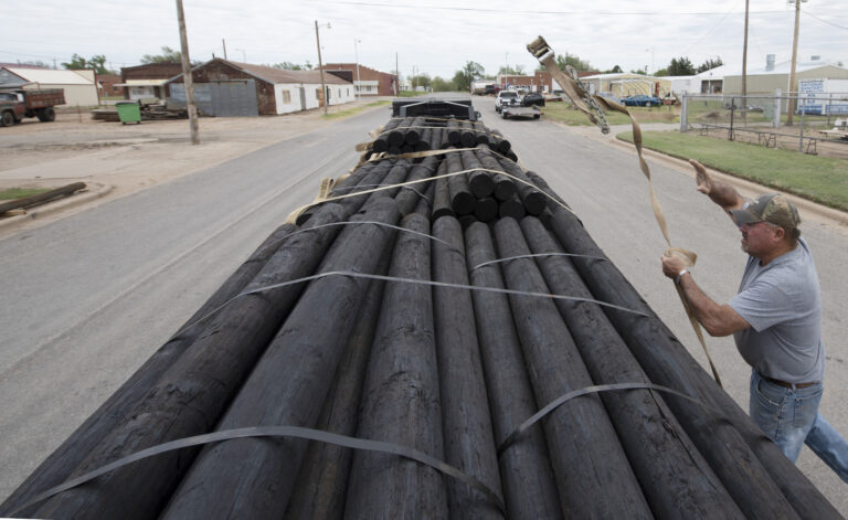 Photo of the Week: Kansas Hay Convoy